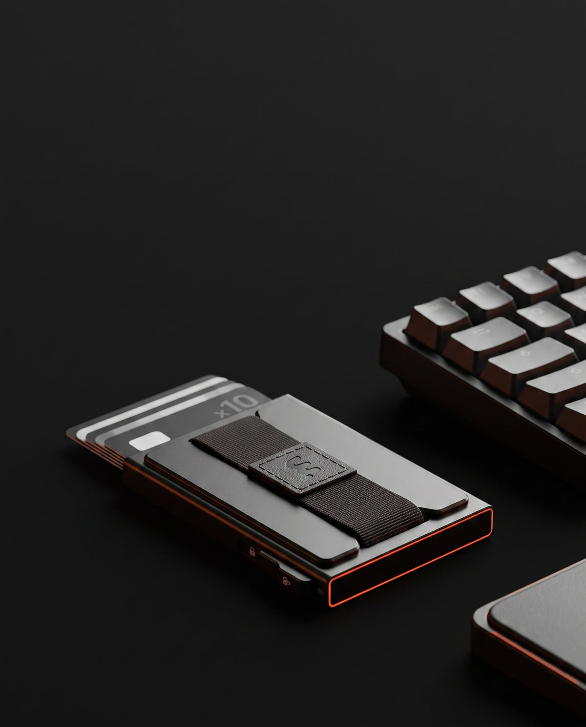 LYNK Pop-Up Metal Wallet, front-pocket sized aluminium card wallet